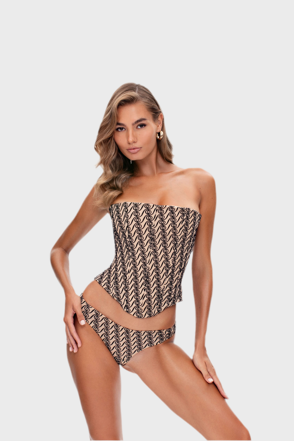 Alizee Brazilian Nude